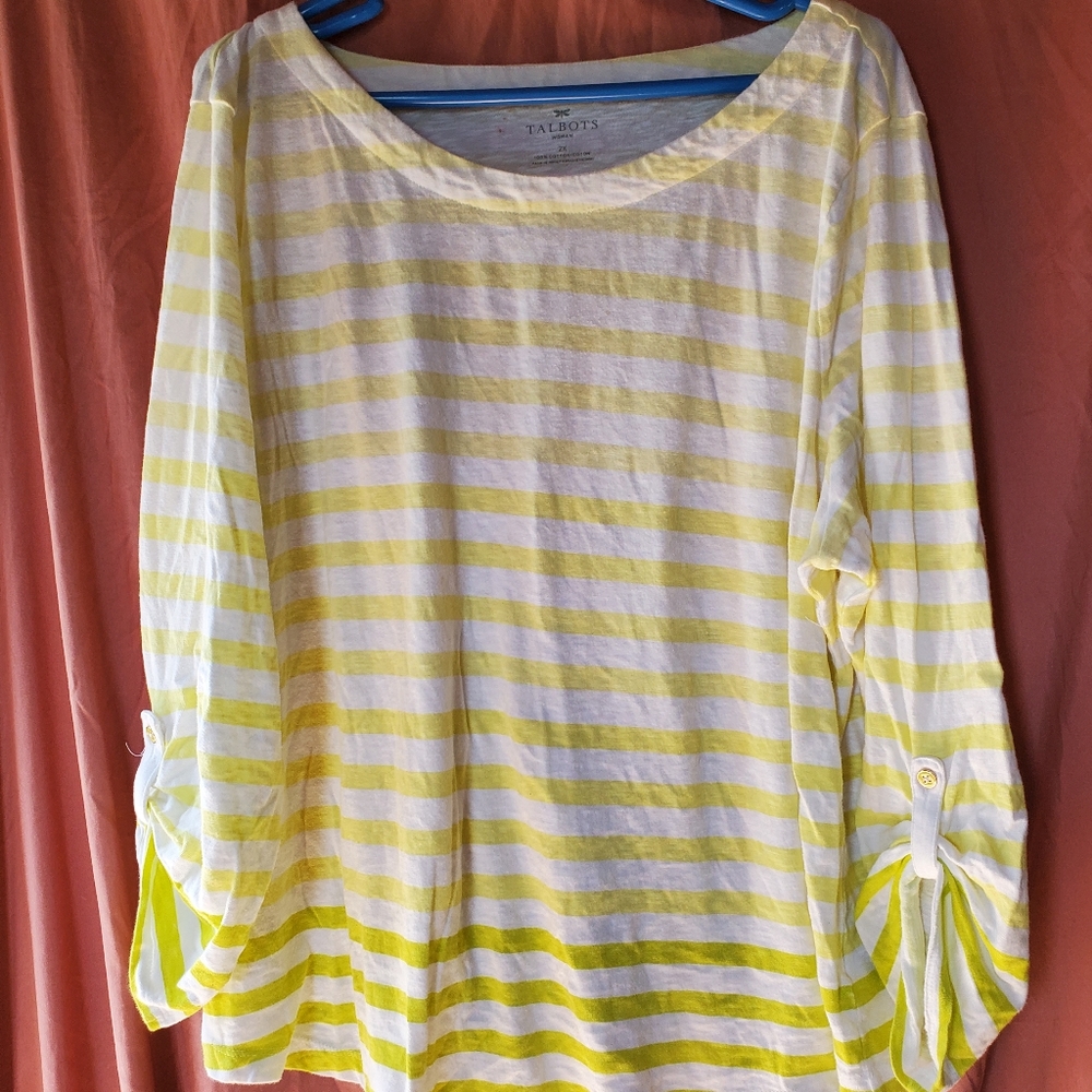 Talbots SZ 2X shirt with button up sleeves